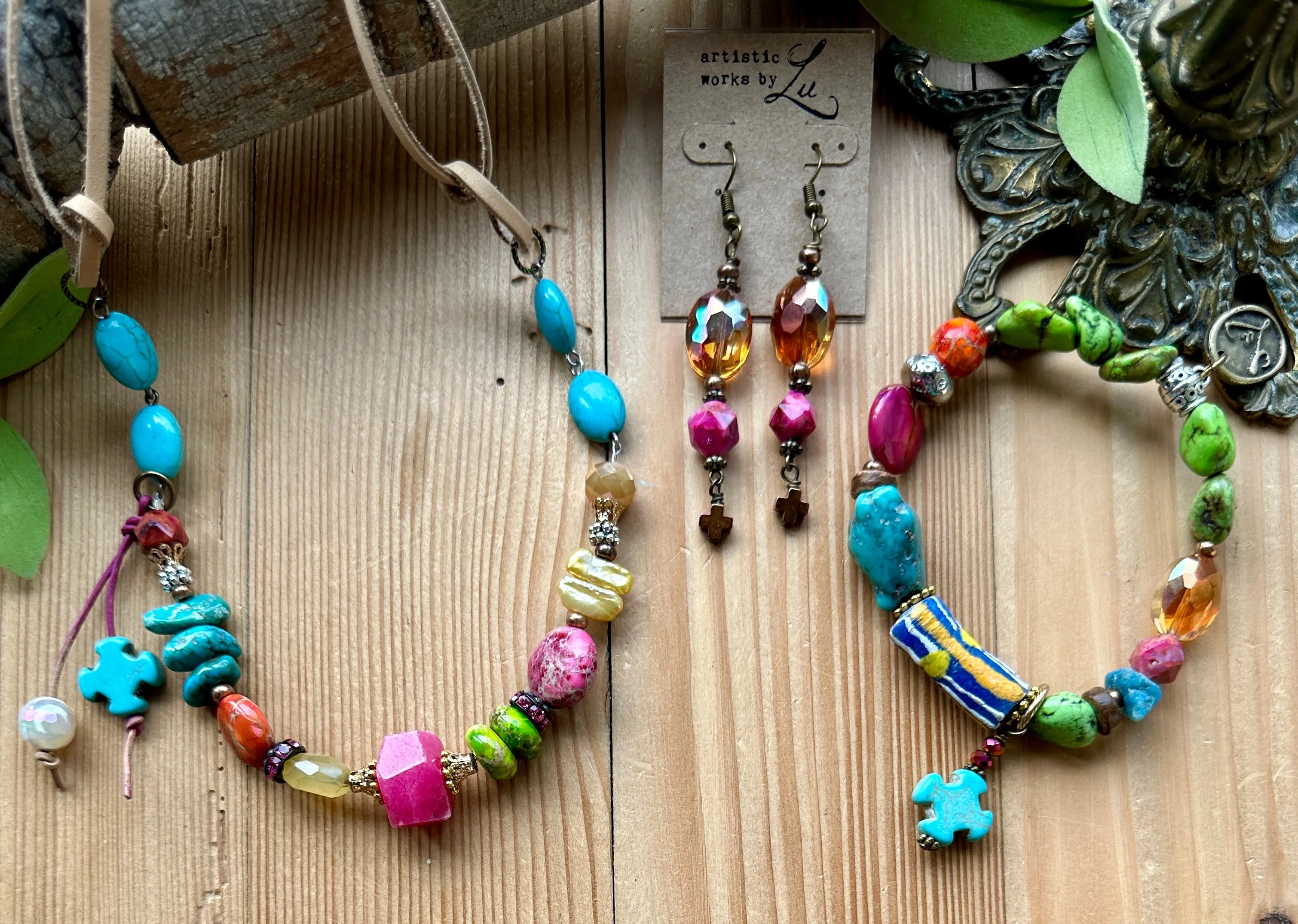 Bossy Brights Short Straight Across Necklace