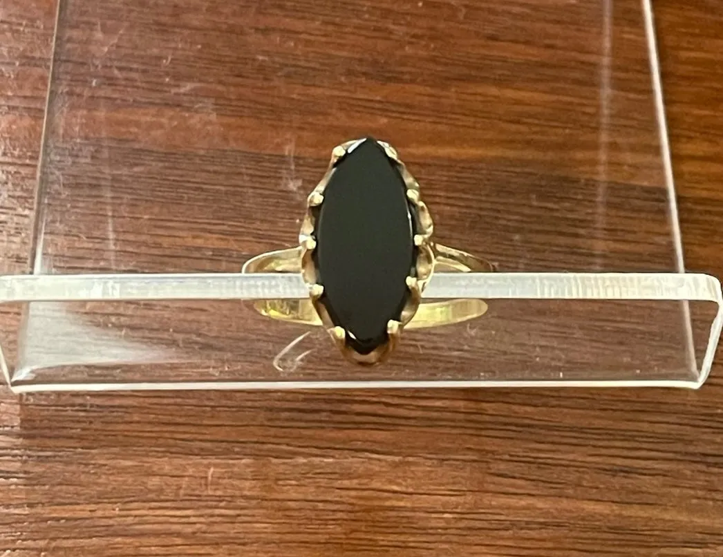 Designer AJA 10k Yellow Navette Black Onyx Stone Prong Ring Sz 5.75