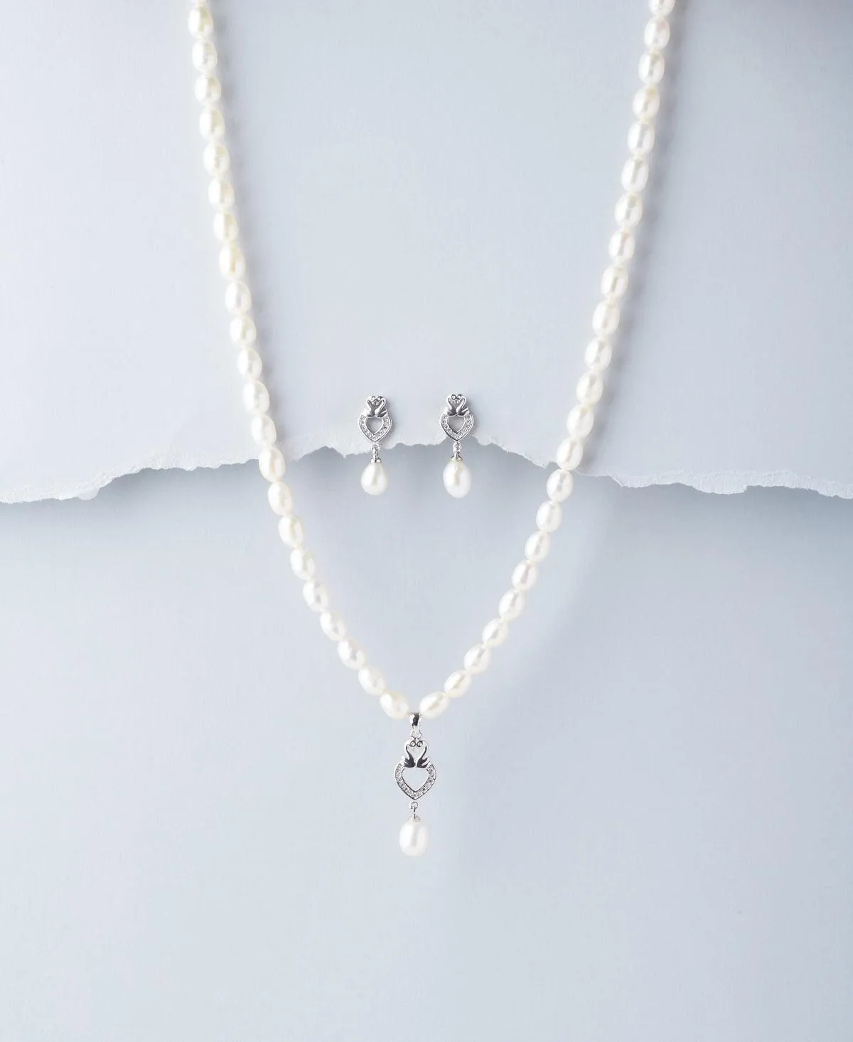 Duck Pair Pendant Pearl Necklace Set