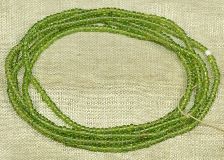 Green Vaseline Transparent 11º seed beads