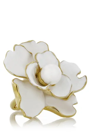 KENNETH JAY LANE CAMELIA White Flower Ring