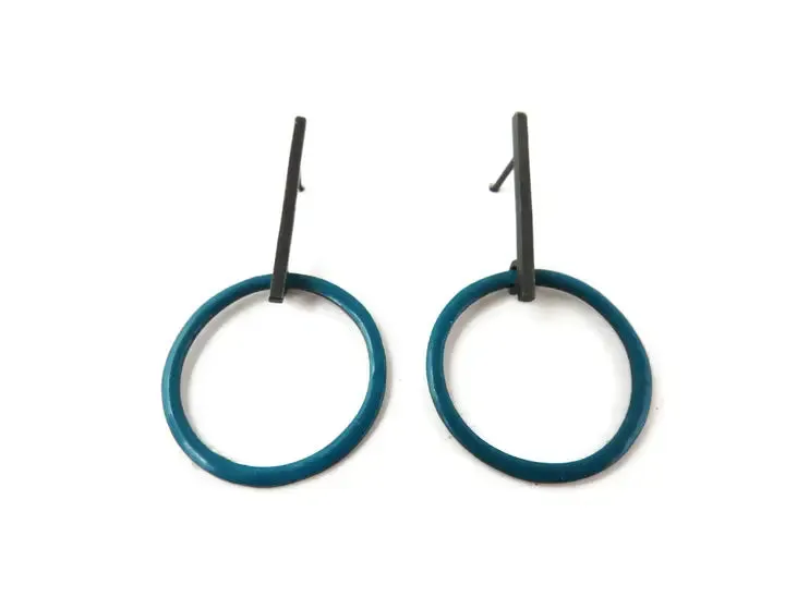 KimyaJoyas Earrings: Turquiose Enamel Circle