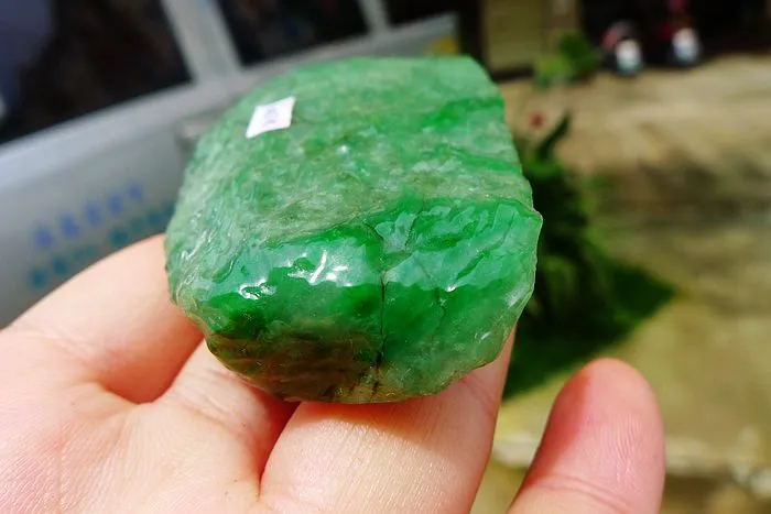 Natural Jade Rough Jadeite Raw (123g,7.5X4.7X2.1cm)