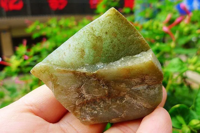 Natural Jade Rough Jadeite Raw (159g,5.1X4.6X4.2cm)