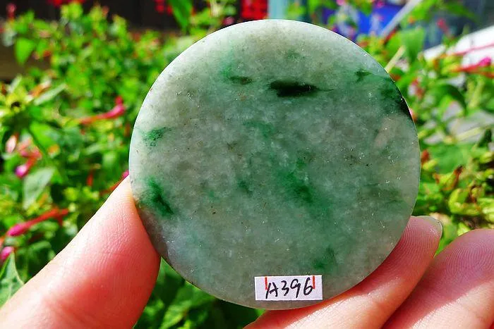 Natural Jade Rough Jadeite Raw (66g,5.3X0.85cm)