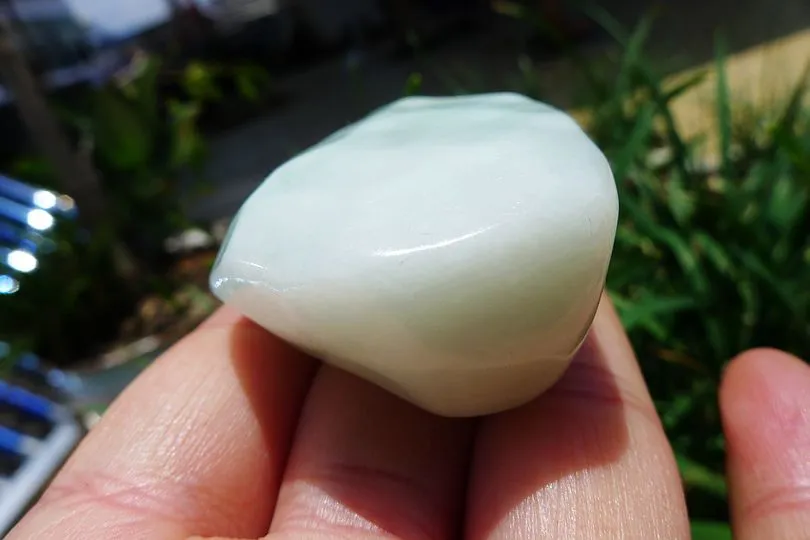 Natural Jade Rough Jadeite Raw (86g,5.8X3.4X2.2cm)