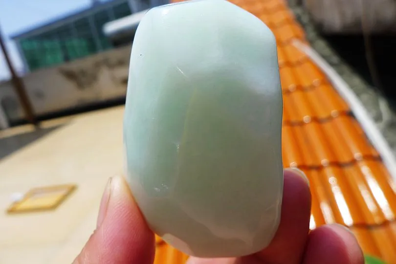 Natural Jade Rough Jadeite Raw (86g,5.8X3.4X2.2cm)