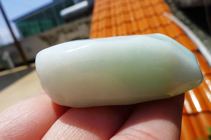 Natural Jade Rough Jadeite Raw (86g,5.8X3.4X2.2cm)