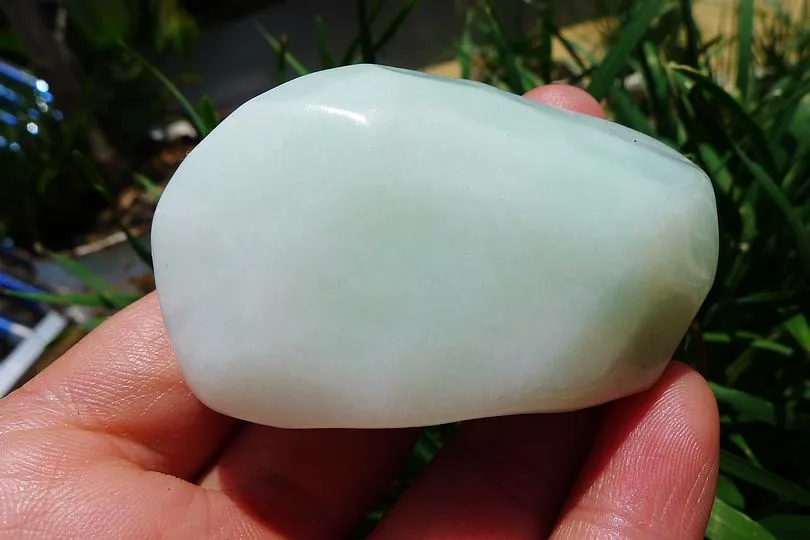 Natural Jade Rough Jadeite Raw (86g,5.8X3.4X2.2cm)