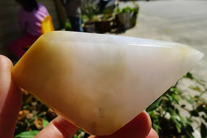 Natural Jade Rough Jadeite Raw (90g,8.3X4.7X1.2cm)