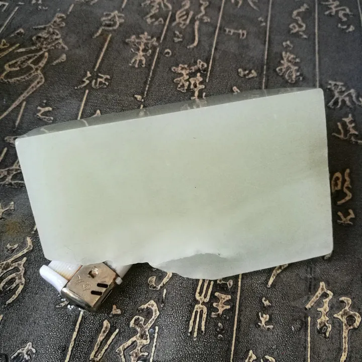 Natural Kunlun Jade Rough Nephrite Raw (398g, 10X6X4.5cm)