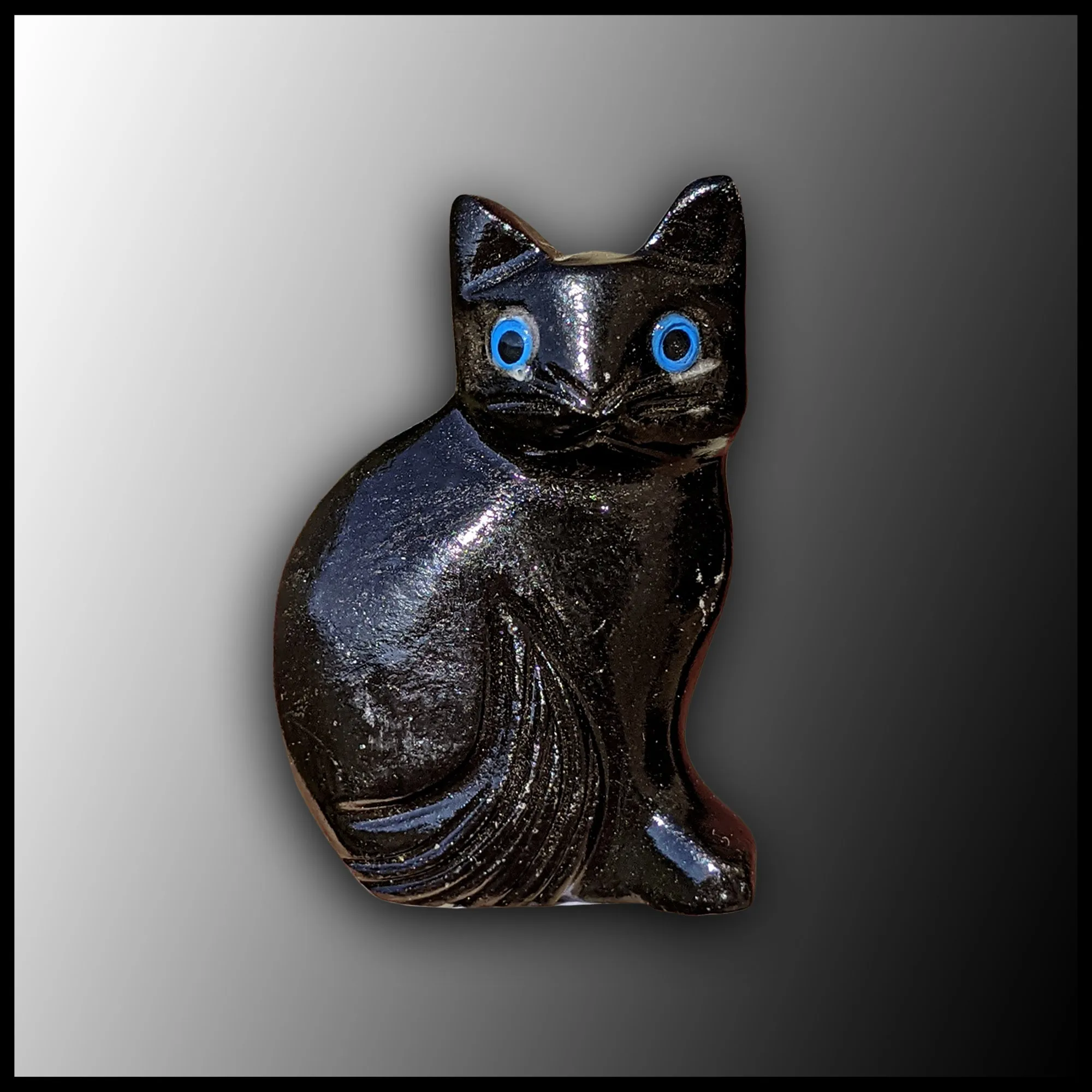 Onyx Cat, Small