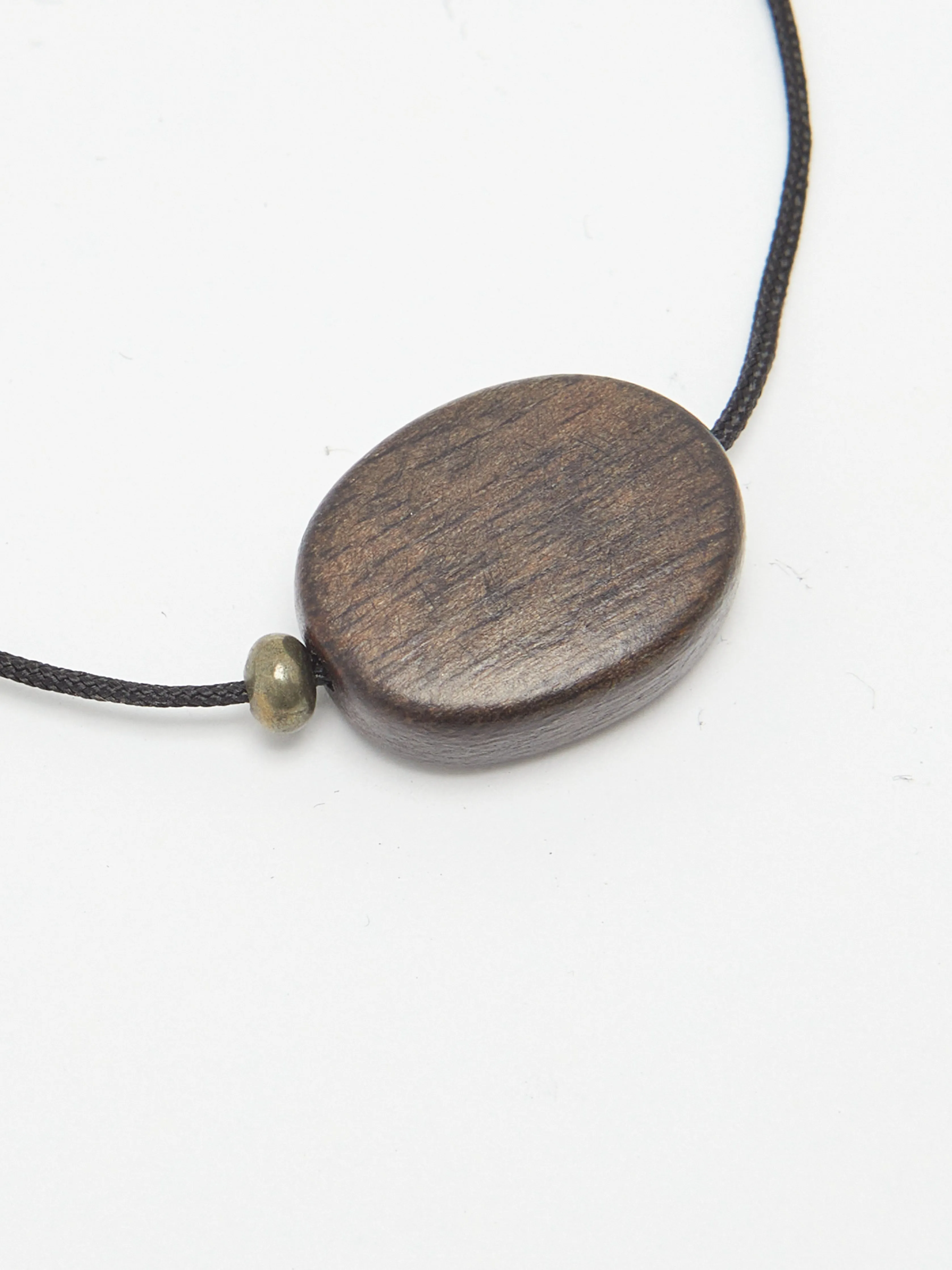 Oval Wood Bead Necklace