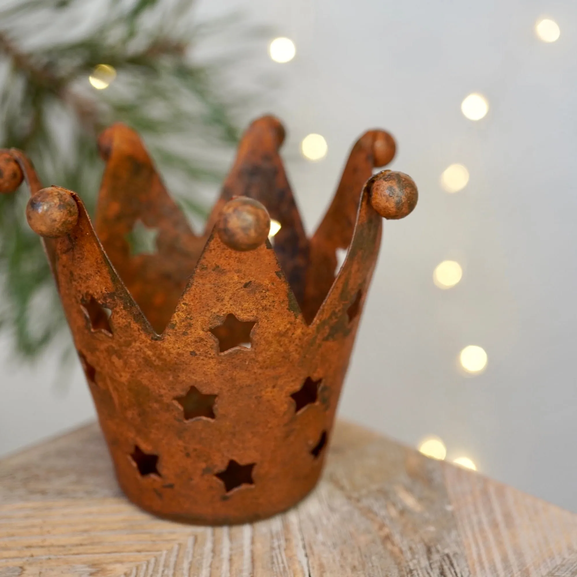 Small Crown Tealight Holder