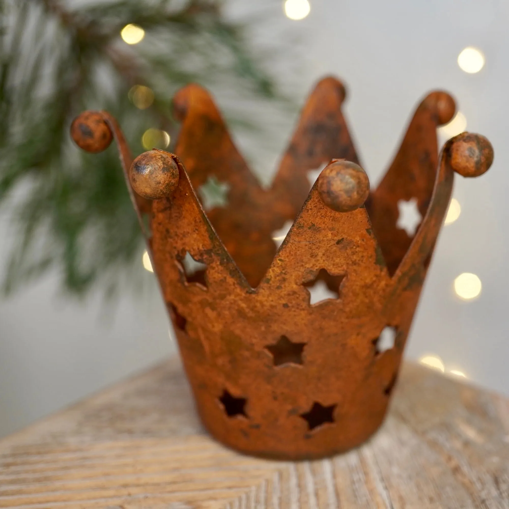 Small Crown Tealight Holder