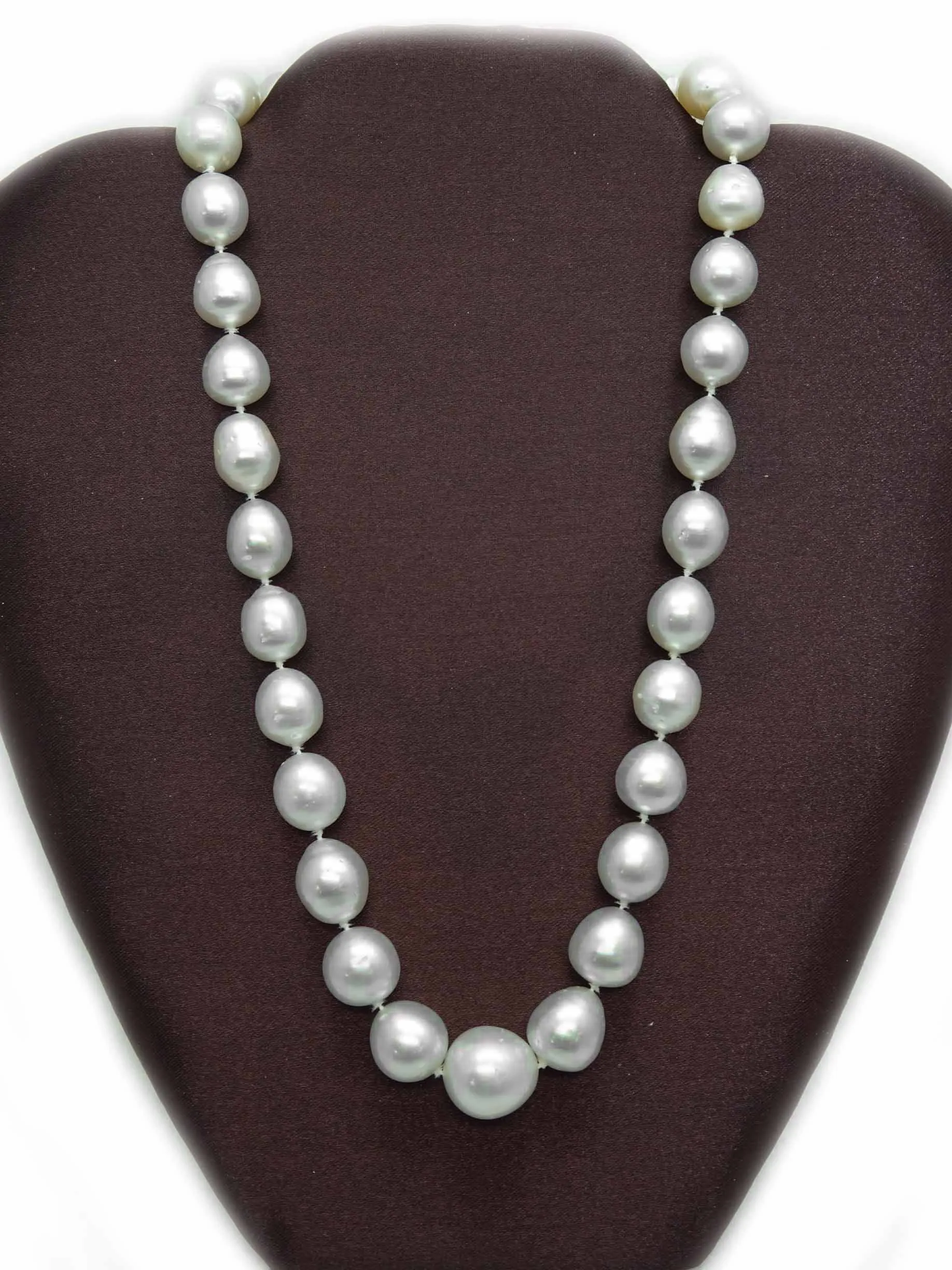 South Sea Pearl Bead Necklace with Diamond 14k Gold Clasp & GIA Report