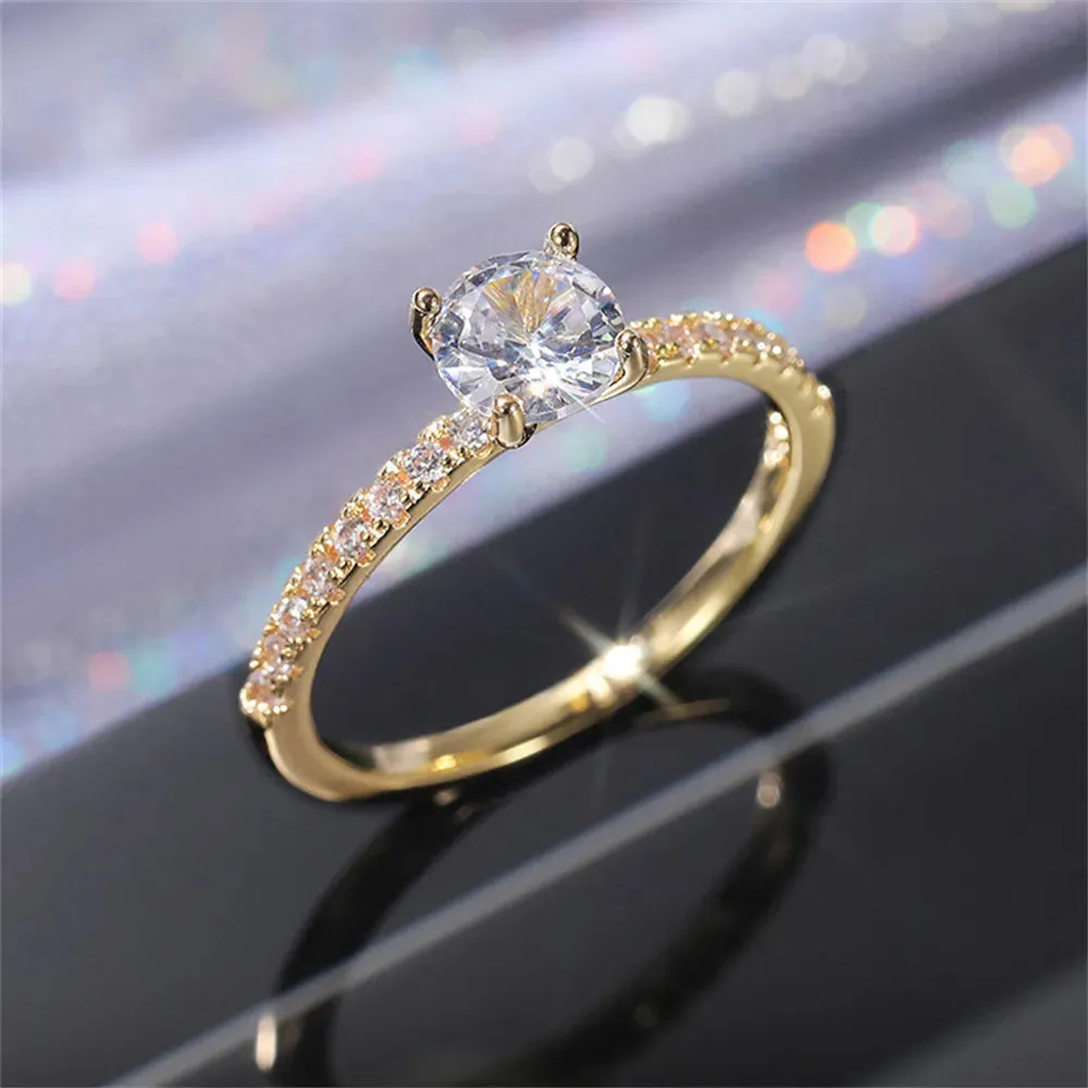 Stylish Women's Simulated Rhinestone Ring with Four-Claw Setting for Wedding