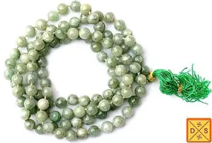 Tibetian jade mala for emotional balance and stability