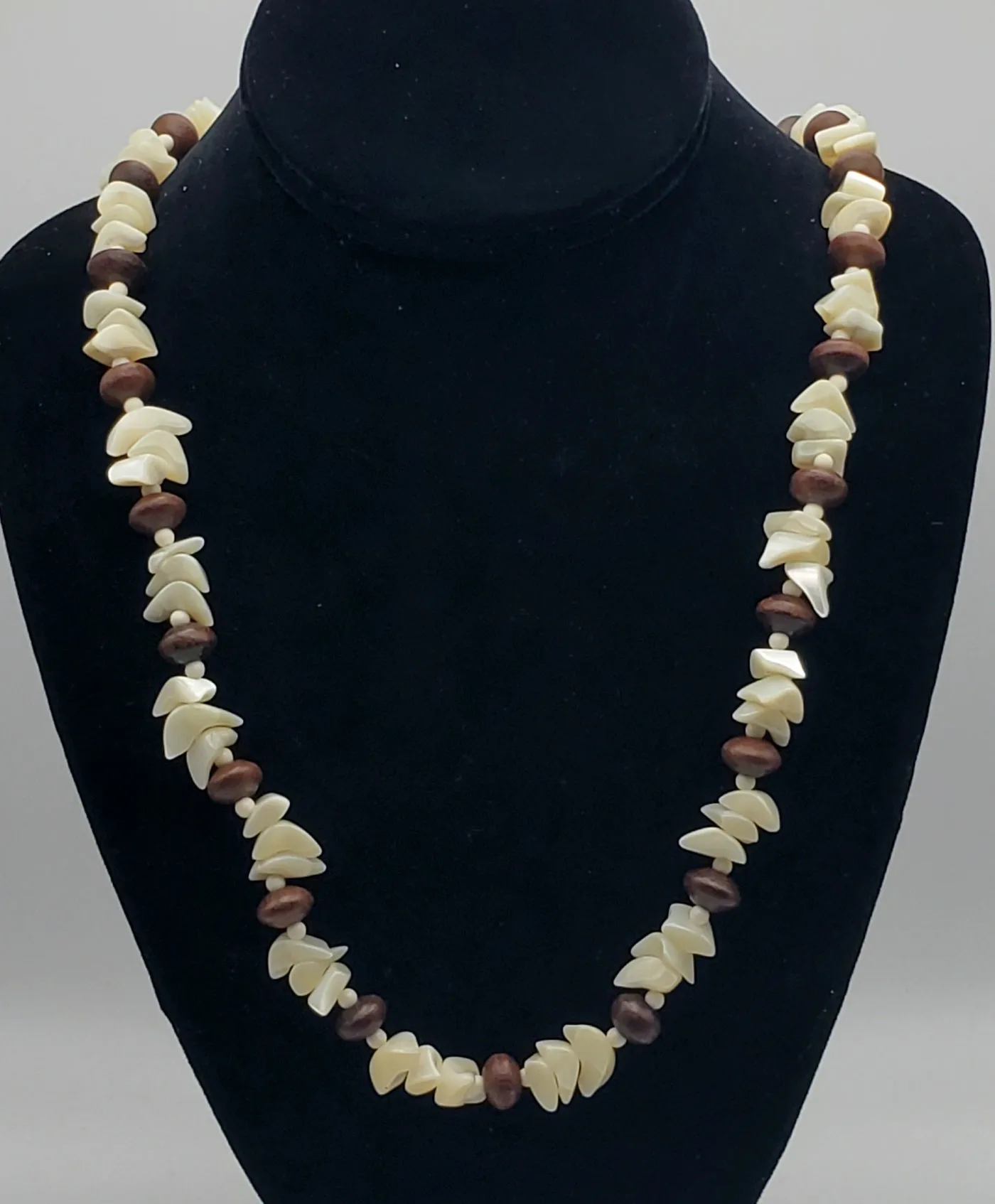 Vintage Nacre Shell Mother-of-Pearl and Wood Bead Necklace - 26"