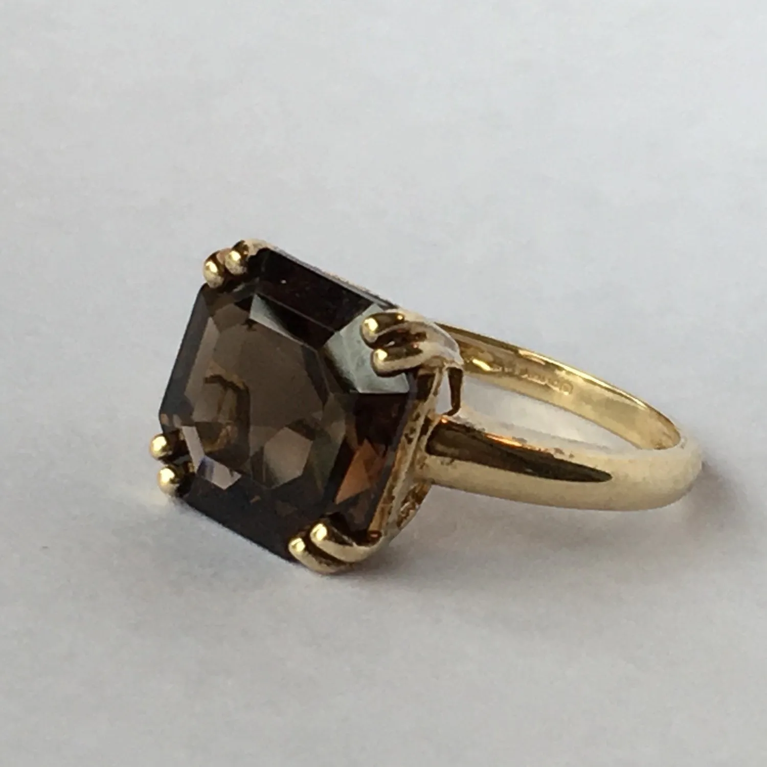 Vintage Smoky Quartz Engagement Ring in 9K Yellow Gold. Cocktail Ring. 70th Anniversary.