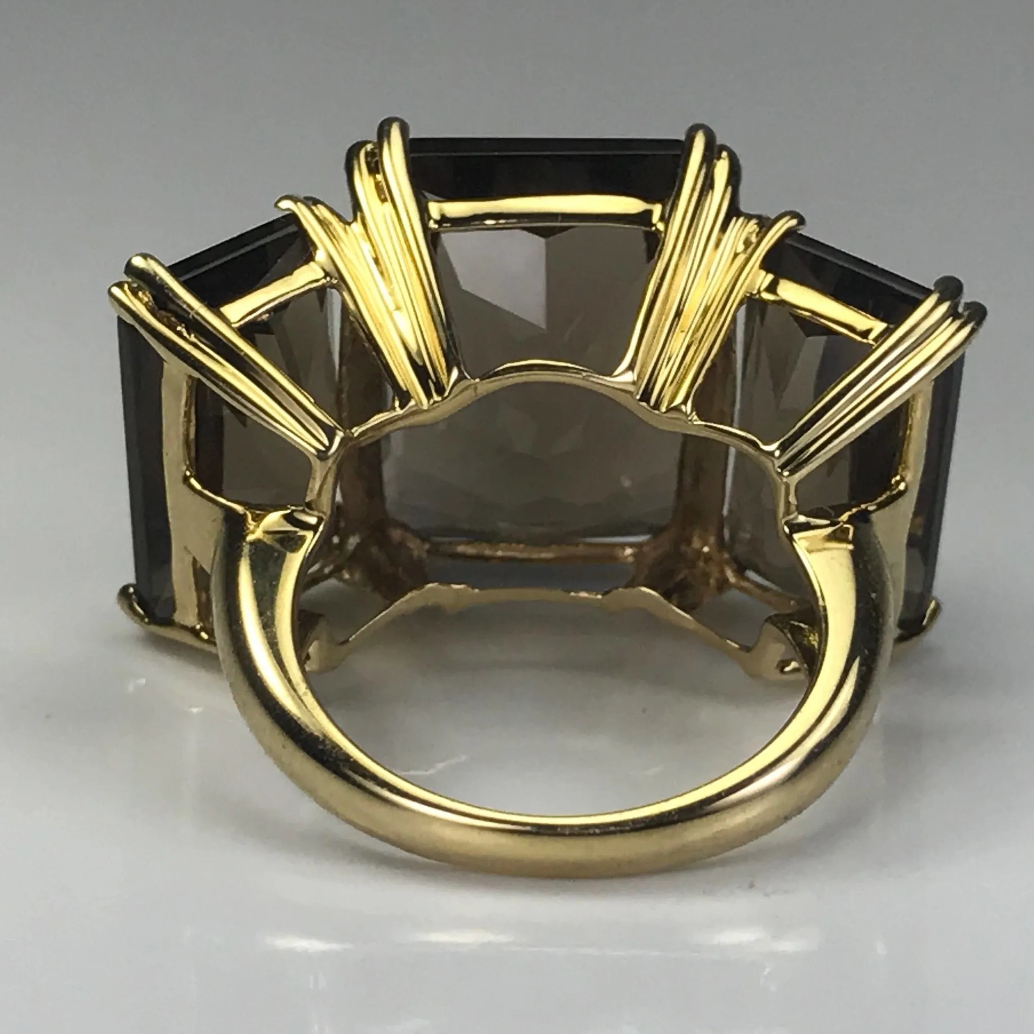 Vintage Smoky Quartz Ring in 14K Yellow Gold. 17  CTW. Cocktail Ring. Estate Jewelry